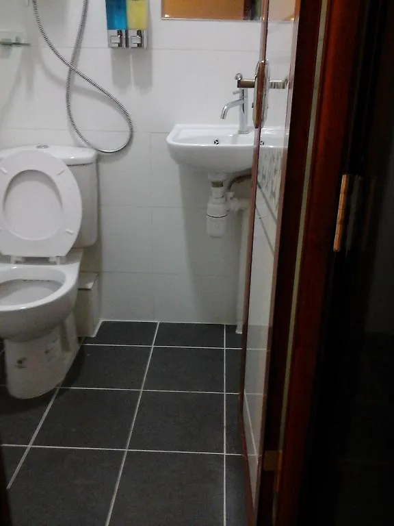 Merry Land Guest House Hong Kong